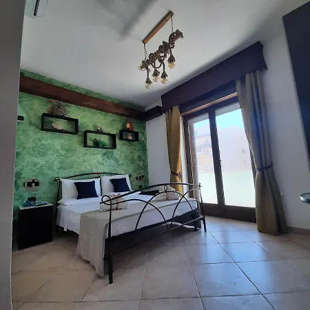 Medusa House * Gallipoli
